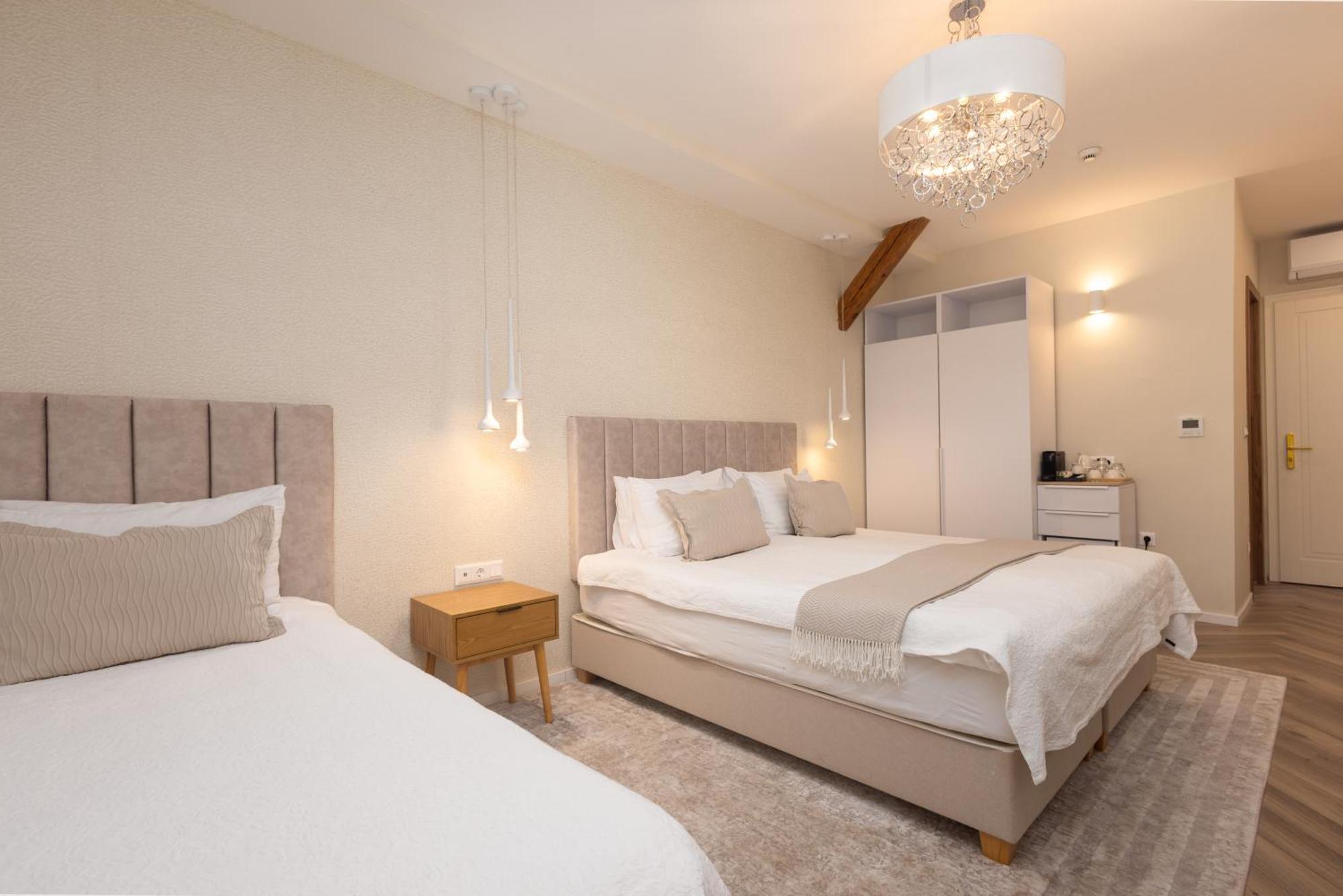 Vadkert Major Hotel ชาร์วาร์ ภายนอก รูปภาพ
